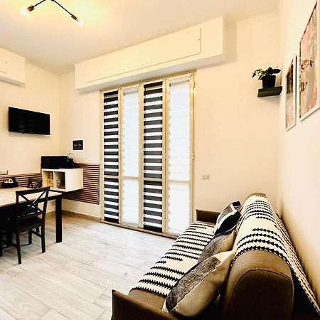 Vacanze Romane Lido di Ostia Dış mekan fotoğraf